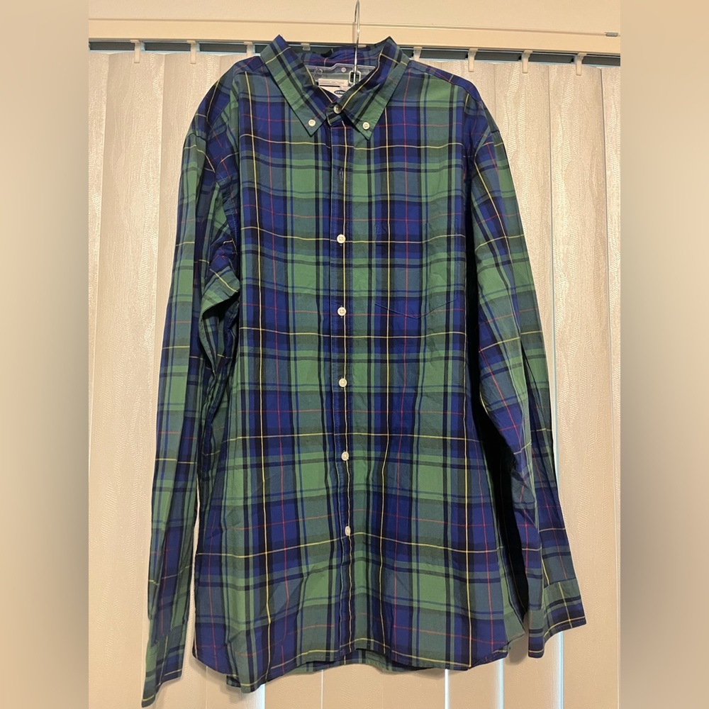 Old Navy, regular fit plaid shirt